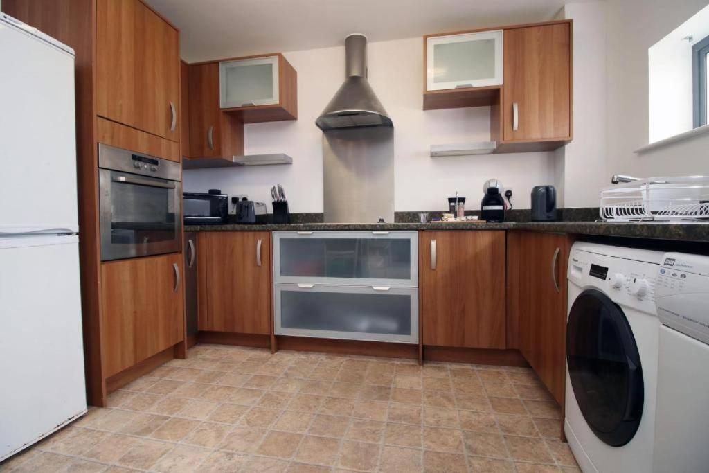 The Observatory By Mia Living 2 Bedroom Apartment Overlooking Swansea Beach With Free Parking Exterior foto