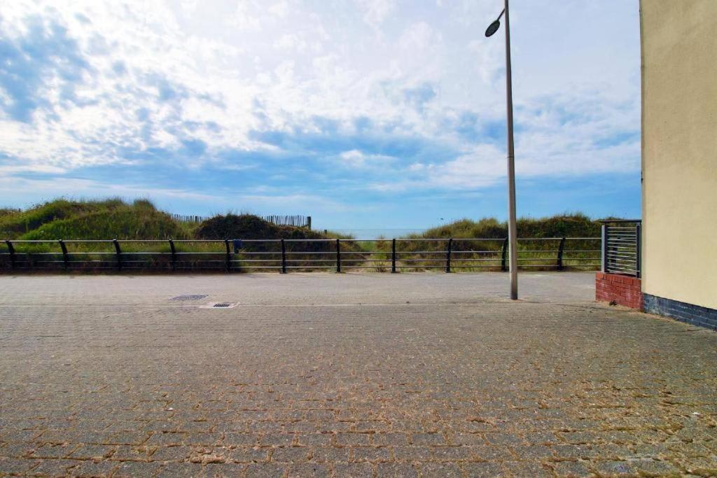 The Observatory By Mia Living 2 Bedroom Apartment Overlooking Swansea Beach With Free Parking Exterior foto