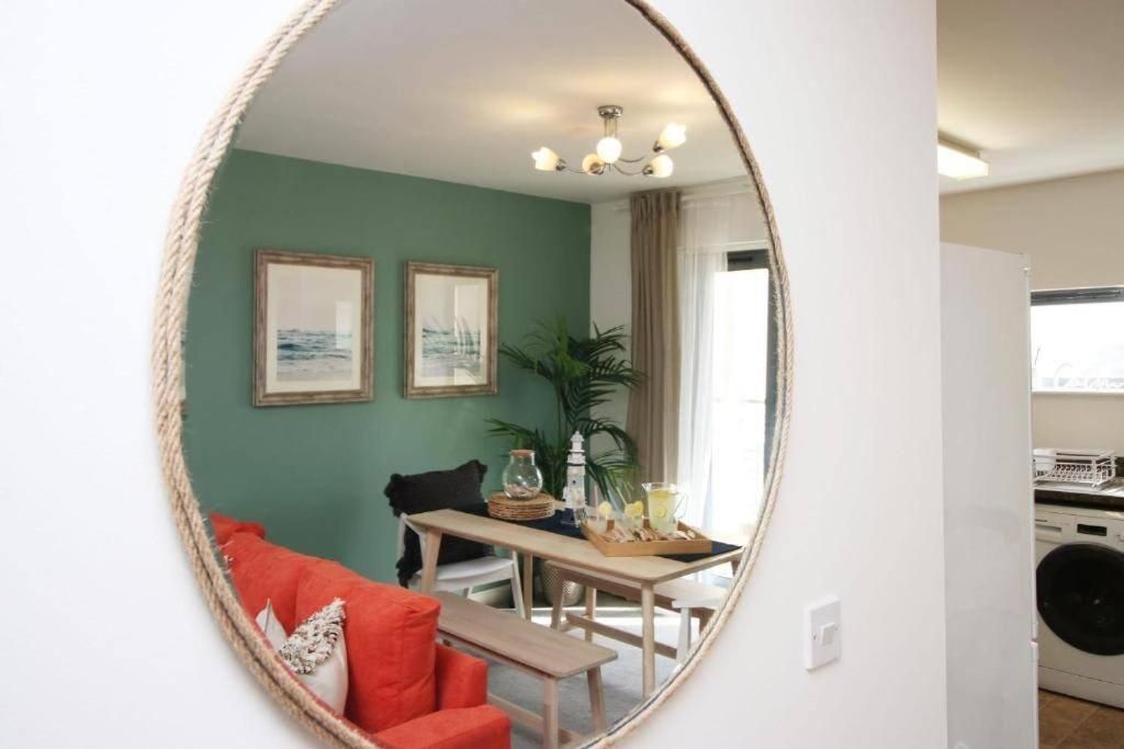 The Observatory By Mia Living 2 Bedroom Apartment Overlooking Swansea Beach With Free Parking Exterior foto